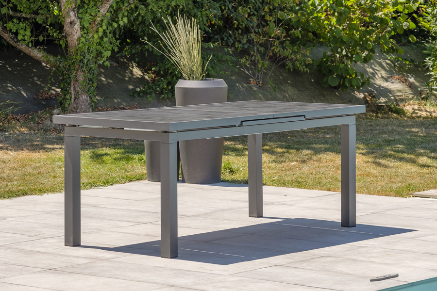 Table de jardin VENISE (190/250X95 cm) avec rallonge automatique en  céramique et aluminium